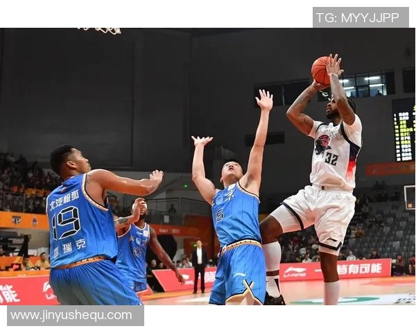 从第二届CBA沙龙杯赛看CBA新赛季：争冠局势更杂乱，外援效果更要害